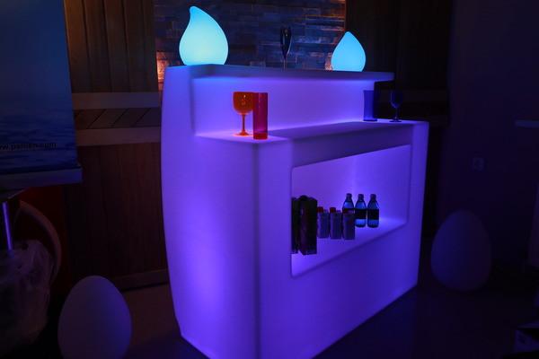 sank sa led osvetljenjem